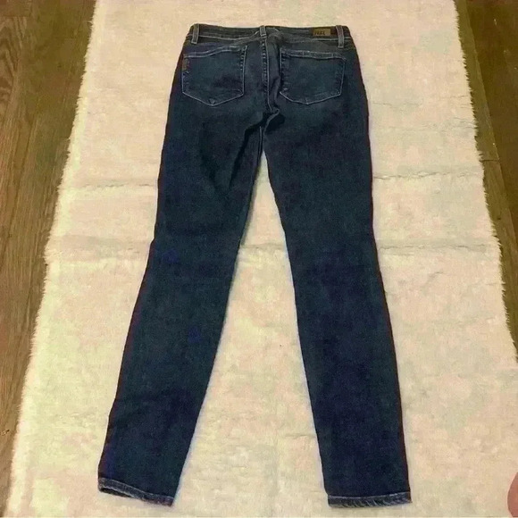 Size 25 Paige jeans in wonderful condition. - Picture 5 of 12